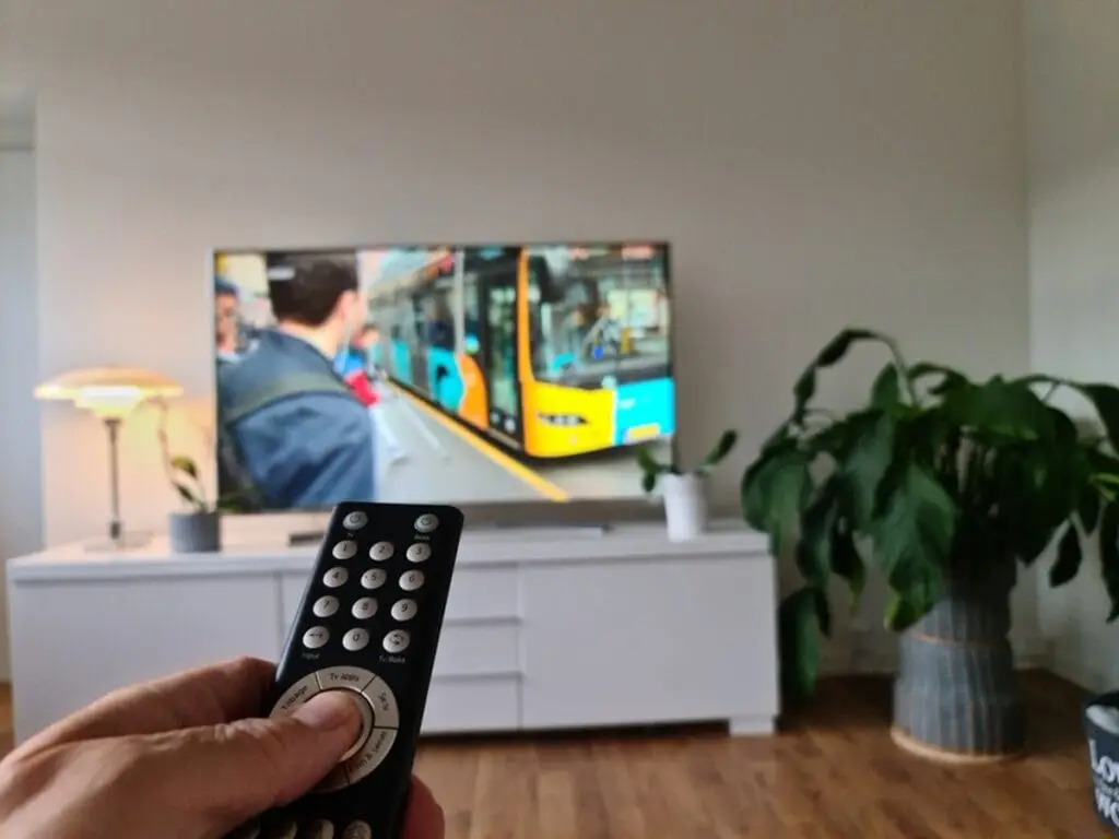 IPTV Poland na Smart TV – jak zainstalować i oglądać w 2026